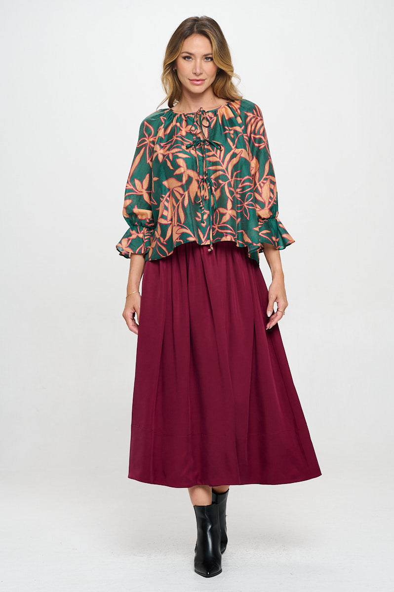 Print Round neck Top with Front Tie Detail.