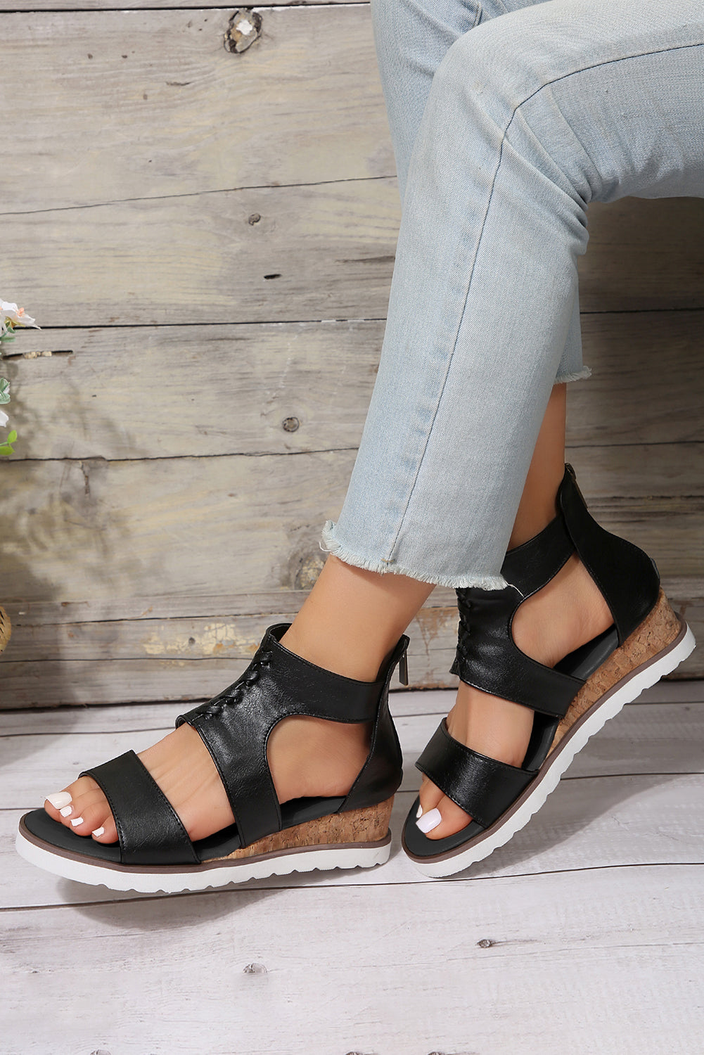 Nora Crisscross Hollowed Gladiator Sandals-3