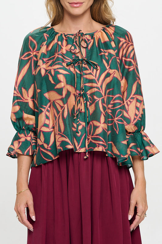 Print Round neck Top with Front Tie Detail.